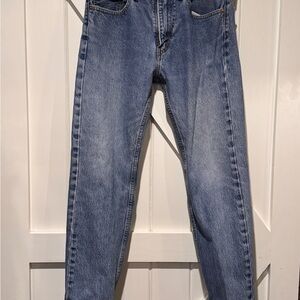 Levi's Classic Indigo Straight Jeans